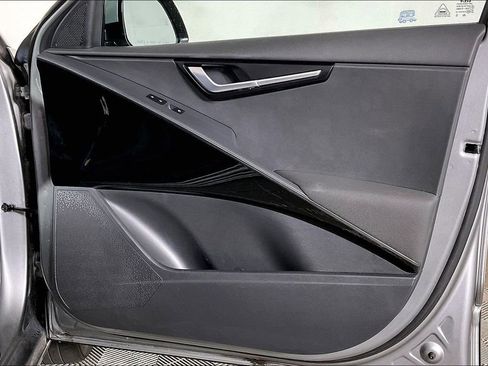 Used 2024 Kia Niro Wind FWD image 23