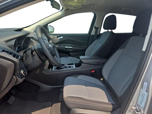 Used 2017 Ford Escape SE AWD/4WD image 8