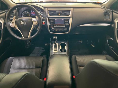Used 2018 Nissan Altima 2.5 SR image 10