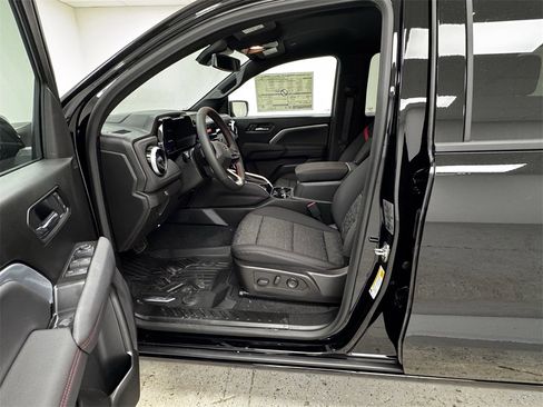 New 2026 Chevrolet Colorado Z71 w/ Technology Package image 10