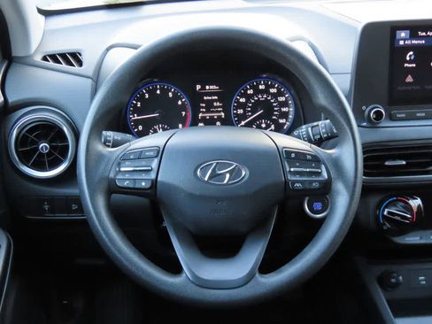 Used 2023 Hyundai Kona SEL AWD/4WD image 19