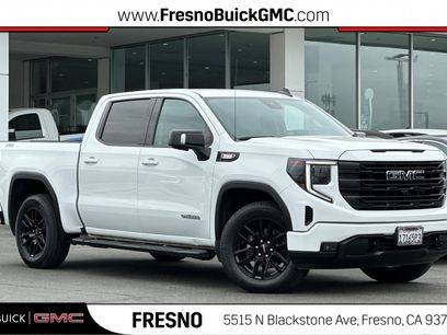 Used 2022 GMC Sierra 1500 Elevation w/ Elevation Premium Package