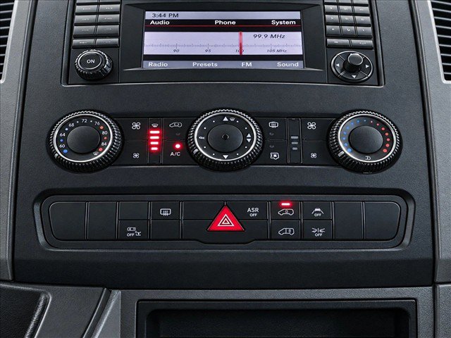 Used 2018 Mercedes-Benz Sprinter 2500 image 25
