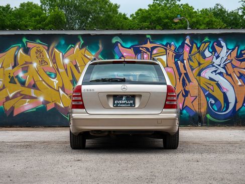 Used 2002 Mercedes-Benz C 320 Wagon image 13