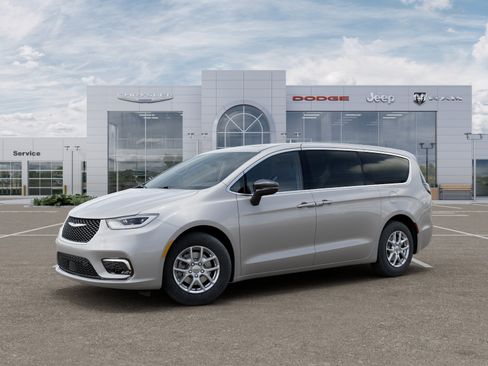 New 2026 Chrysler Pacifica Select FWD image 31
