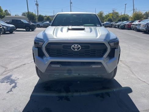 New 2025 Toyota Tacoma TRD Sport w/ TRD Sport Premium Package image 8