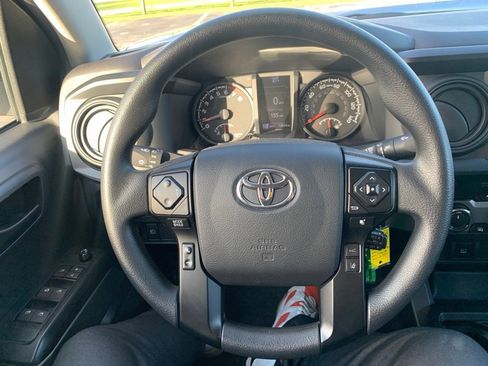 Used 2023 Toyota Tacoma SR image 5