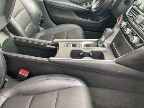 Used 2022 Honda Accord Sport image 12