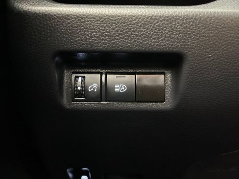 Certified 2024 Toyota RAV4 XLE AWD/4WD image 28