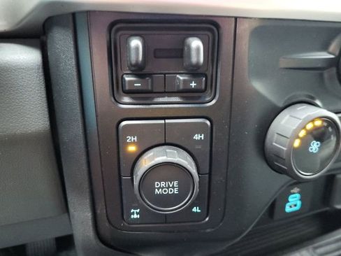 Used 2024 Ford F350 XLT image 20