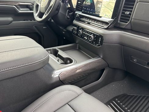 New 2026 Chevrolet Silverado 2500 LTZ w/ LTZ Premium Package image 14