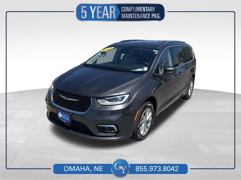 Used 2021 Chrysler Pacifica Touring-L w/ Premium & Safety Sphere Group AWD/4WD image 1