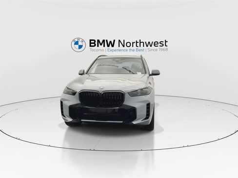New 2026 BMW X5 xDrive50e w/ M Sport Package AWD/4WD image 8