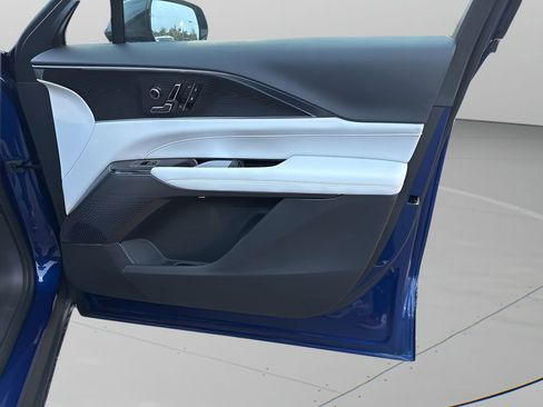 New 2025 Cadillac Lyriq Sport image 11