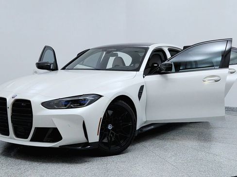 Used 2022 BMW M3 Competition w/ M Carbon Exterior Package image 9