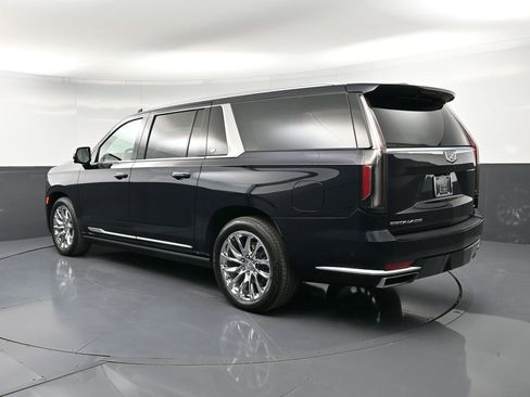 Used 2023 Cadillac Escalade ESV Premium Luxury Platinum w/ LPO, Radiant Package AWD/4WD image 3