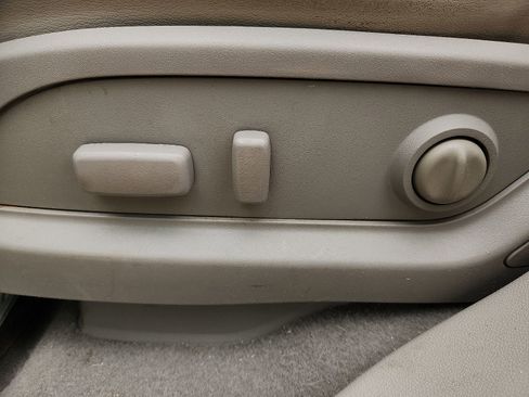 Used 2015 Buick Enclave Leather FWD image 15