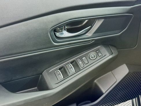 Used 2023 Honda Accord EX image 13