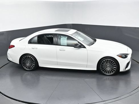 Used 2025 Mercedes-Benz C 300 Sedan w/ AMG Line w/ Night Package image 39