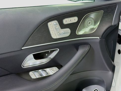 New 2026 Mercedes-Benz GLS 450 4MATIC image 21