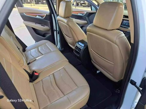 Used 2017 Cadillac XT5 Platinum image 14