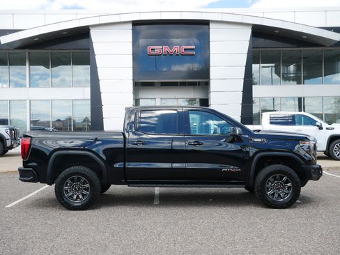 Used 2024 GMC Sierra 1500 AT4X AWD/4WD image 2