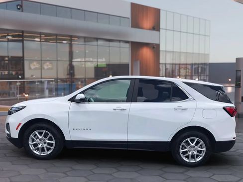 Used 2023 Chevrolet Equinox LT AWD/4WD image 5