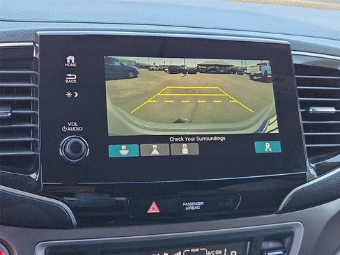 Used 2020 Honda Pilot EX image 7