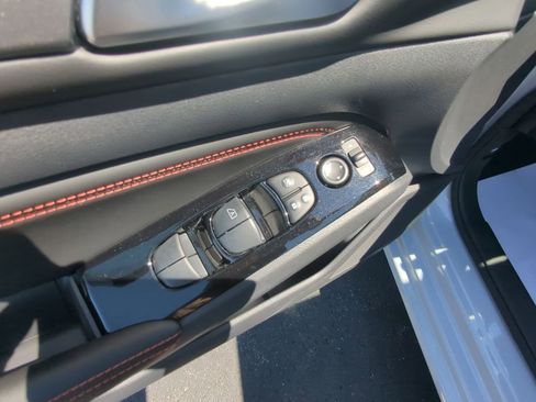 Used 2023 Nissan Altima 2.5 SR AWD/4WD image 13