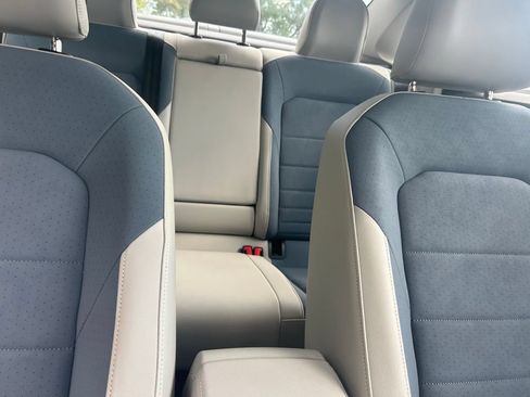 New 2026 Volkswagen Jetta SE FWD image 37