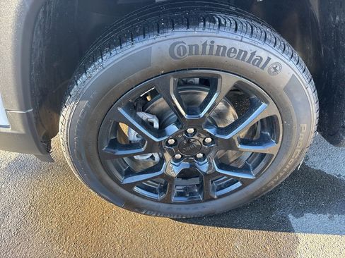 Used 2022 Jeep Compass Altitude image 9