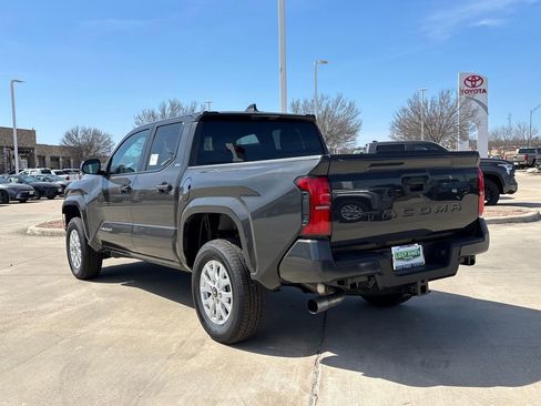 New 2026 Toyota Tacoma SR5 image 3