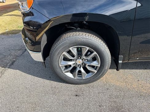 New 2026 Chevrolet Silverado 1500 LT image 12