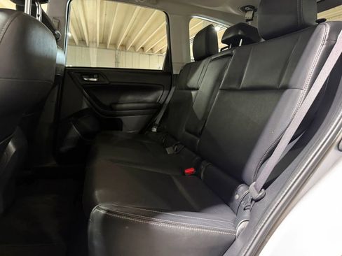 Used 2017 Subaru Forester 2.5i Limited AWD/4WD image 11