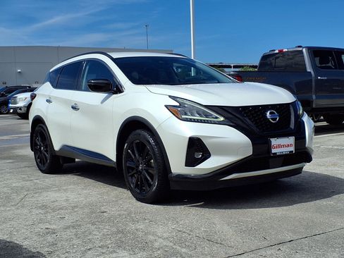 Used 2022 Nissan Murano SV w/ SV Midnight Edition Package FWD image 2