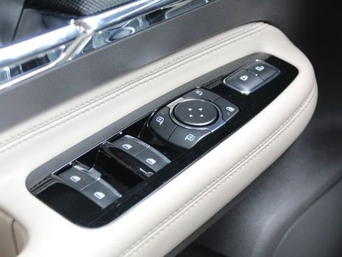 Certified 2022 Lincoln Corsair Reserve w/ Equipment Group 201A image 21