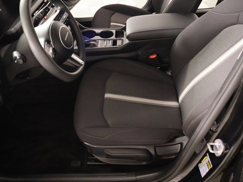 Certified 2026 Hyundai Sonata SE FWD image 10