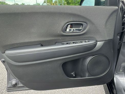 Used 2019 Honda HR-V Sport image 21