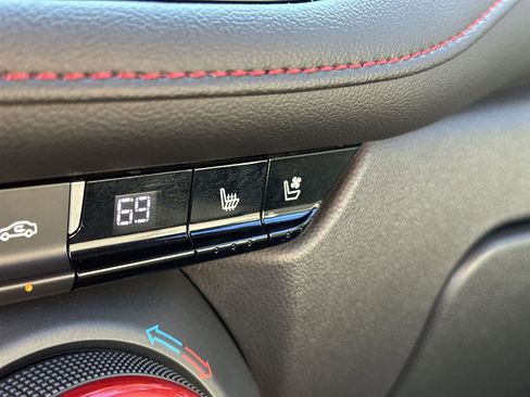 Used 2019 Chevrolet Blazer RS image 26