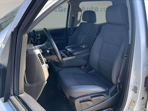 Used 2017 Chevrolet Silverado 1500 LT w/ Trailering Package image 19