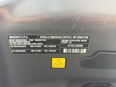 Used 2023 Maserati Grecale Modena AWD/4WD image 31