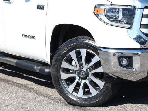 Used 2021 Toyota Tundra Limited w/ Limited Premium Package AWD/4WD image 3
