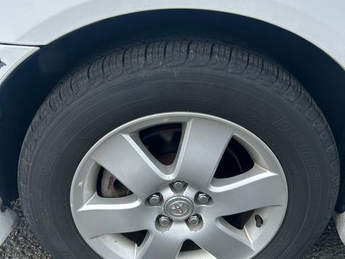 Used 2005 Toyota Corolla S image 20