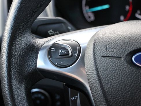 Used 2019 Ford Transit Connect XLT image 24