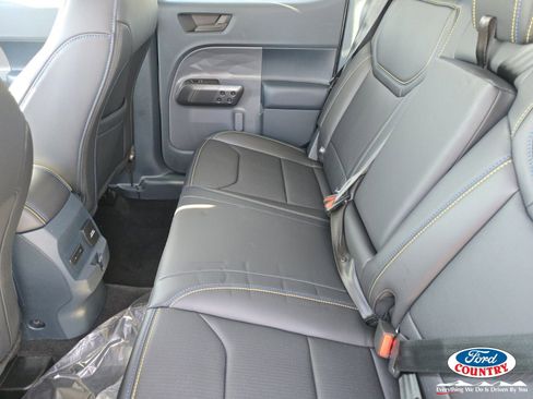 New 2025 Ford Maverick Lobo image 8