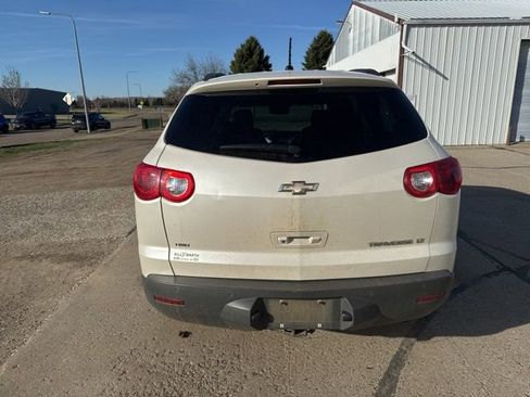 Used 2012 Chevrolet Traverse LT image 6