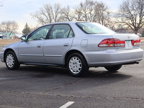 Used 2002 Honda Accord LX image 7