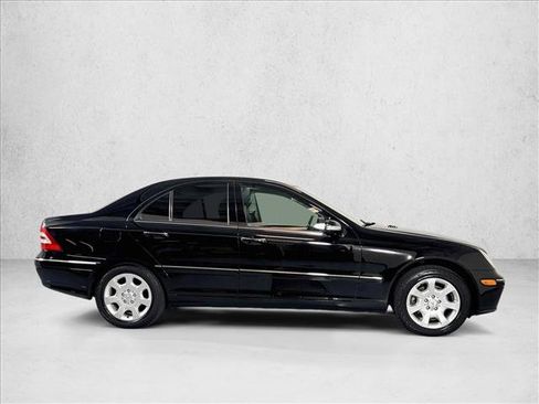Used 2006 Mercedes-Benz C 350 Sedan image 4