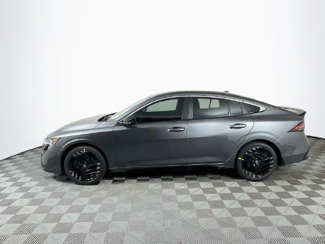 New 2027 Nissan Sentra SR w/ Floor Mat Package FWD image 4