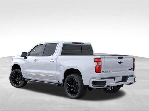 New 2026 Chevrolet Silverado 1500 High Country AWD/4WD image 3